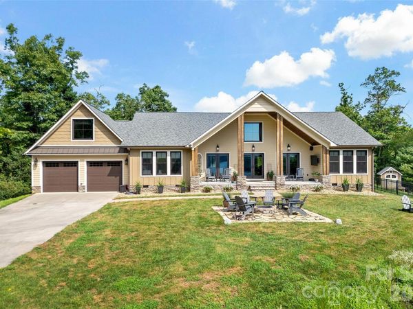 6521 Lake James Road, Marion, NC 28752
