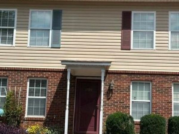 1535 20th Avenue NE, Hickory, NC 28601