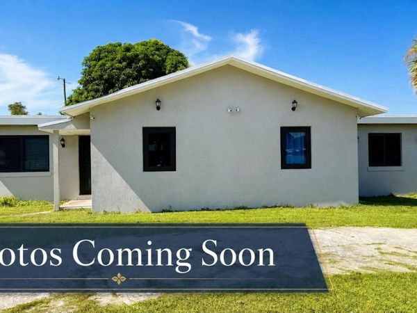 4729 Myrtle Lane, West Palm Beach, FL 33417