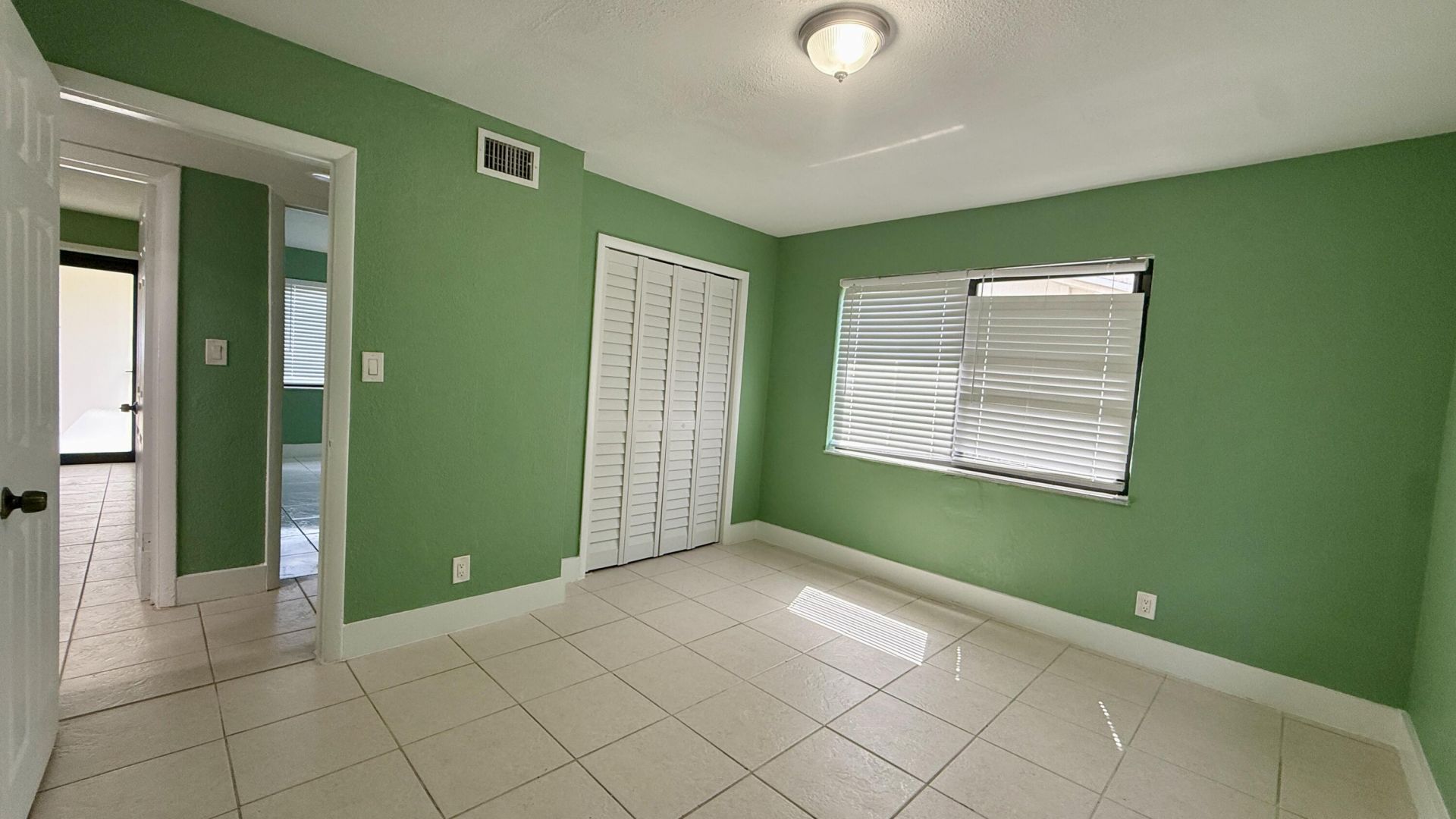 4729 Myrtle Lane, West Palm Beach, FL 33417 Photo