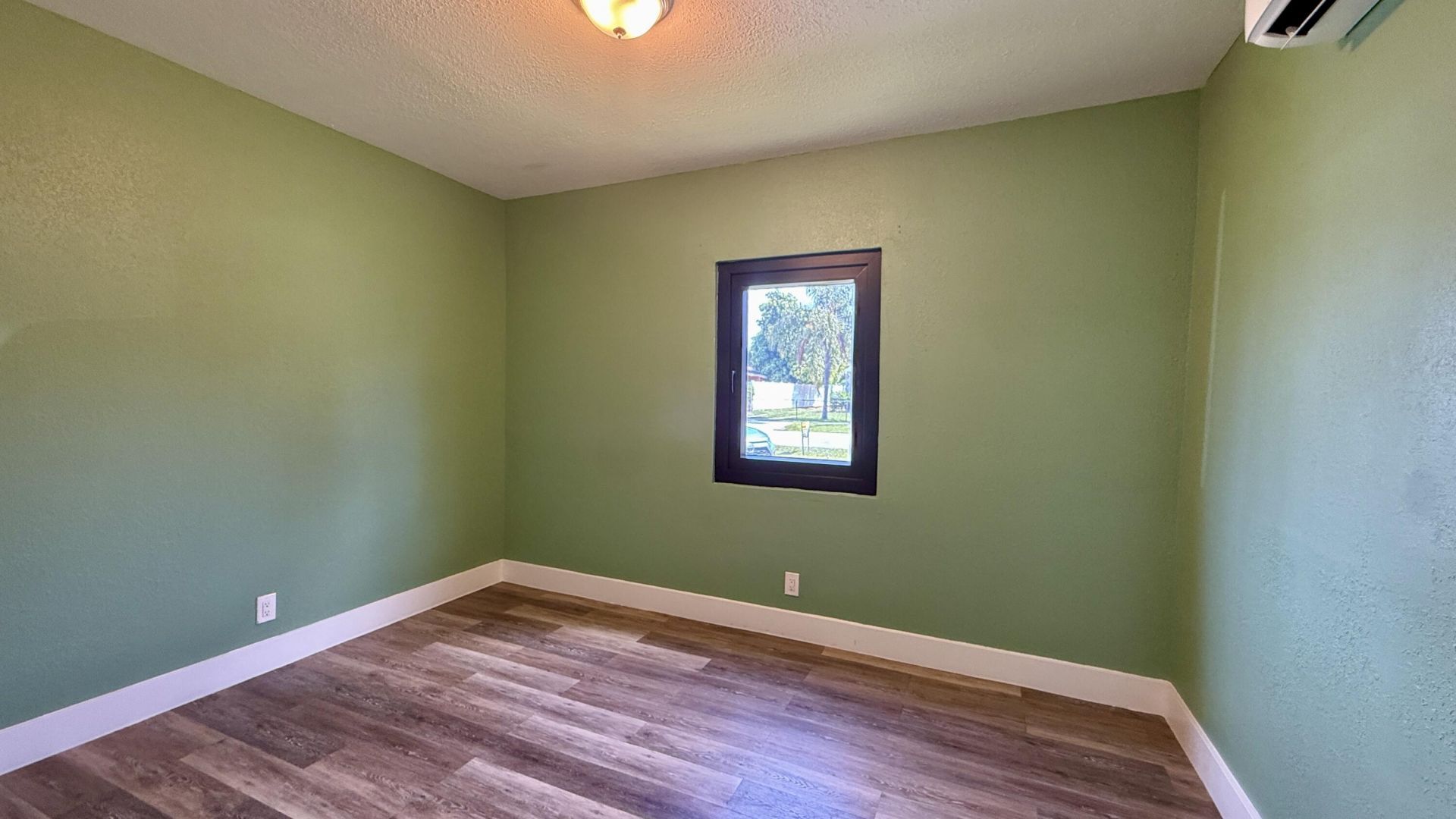 4729 Myrtle Lane, West Palm Beach, FL 33417 Photo