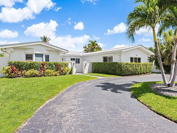 2011 NE 60TH Street, Fort Lauderdale, FL 33308
