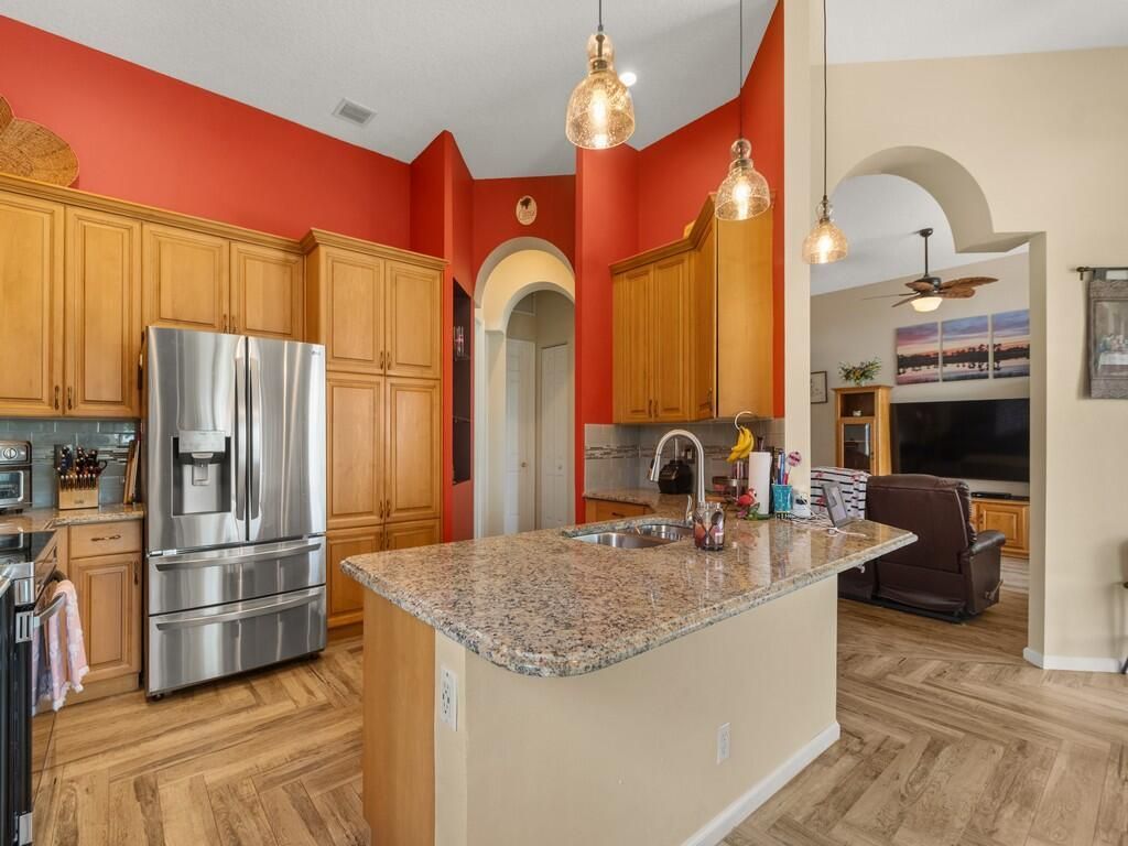 204 NW Liseron Way, Port Saint Lucie, FL 34986 Photo