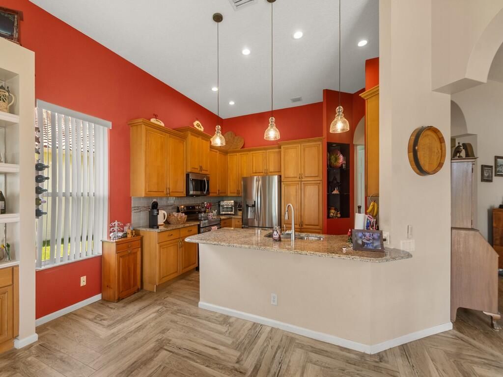 204 NW Liseron Way, Port Saint Lucie, FL 34986 Photo