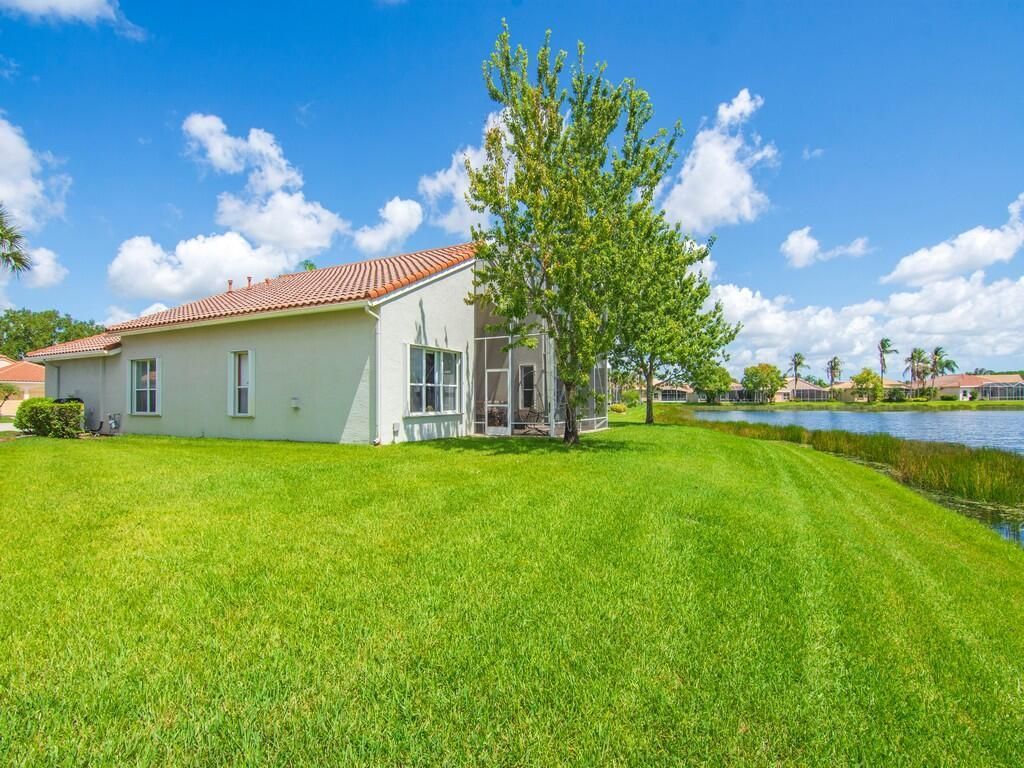 204 NW Liseron Way, Port Saint Lucie, FL 34986 Photo