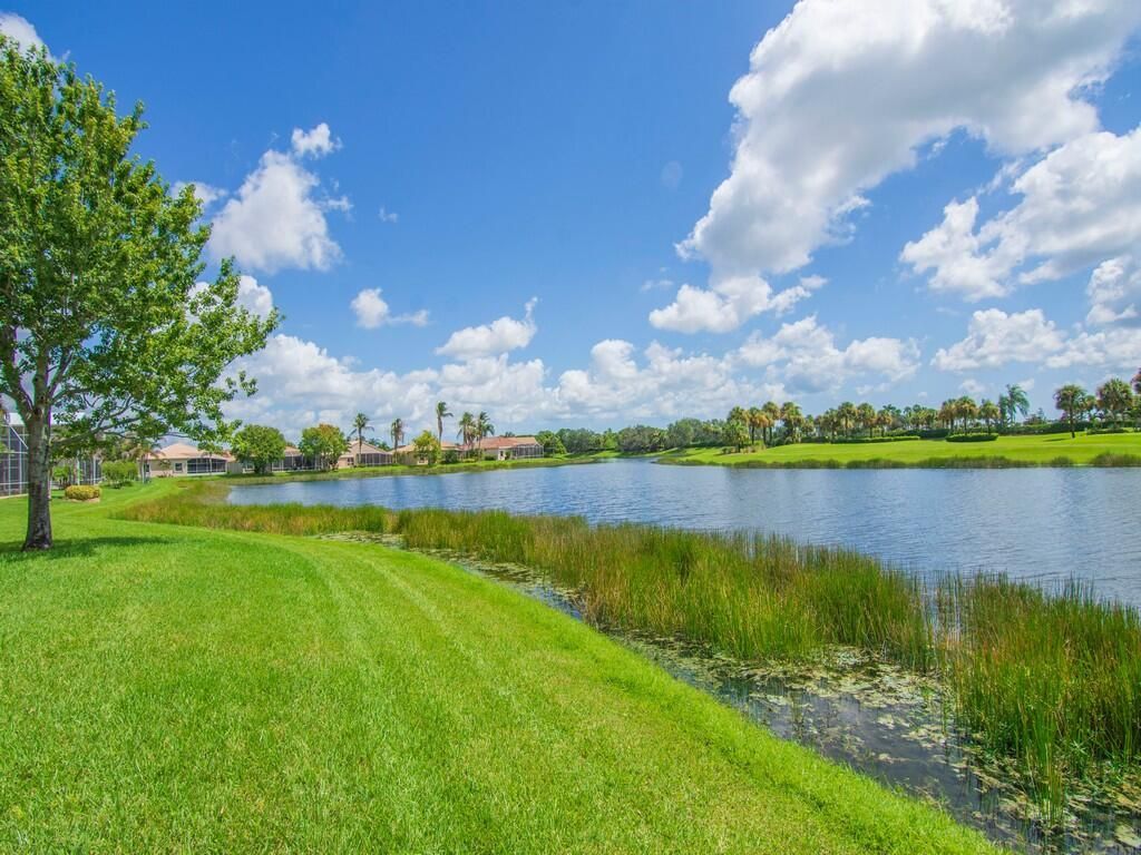 204 NW Liseron Way, Port Saint Lucie, FL 34986 Photo