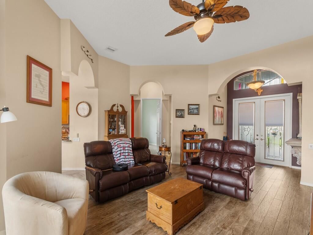 204 NW Liseron Way, Port Saint Lucie, FL 34986 Photo