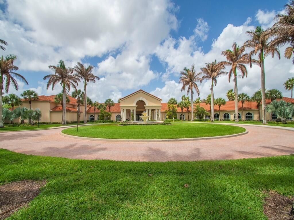 204 NW Liseron Way, Port Saint Lucie, FL 34986 Photo