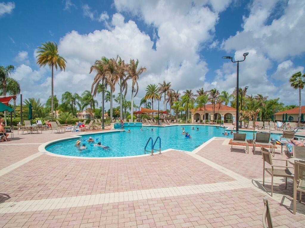 204 NW Liseron Way, Port Saint Lucie, FL 34986 Photo
