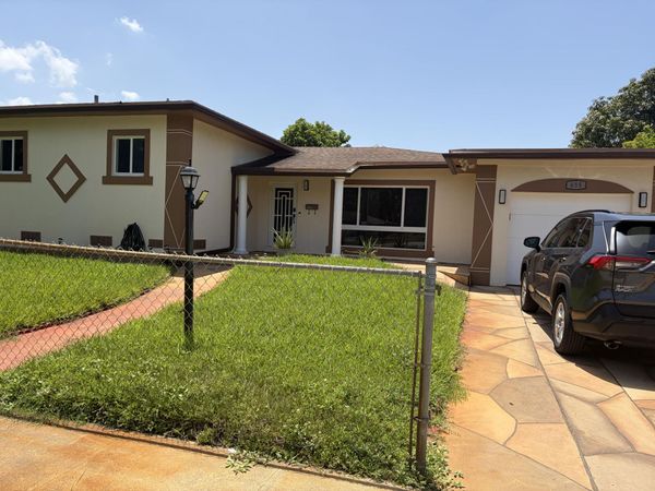 655 W MELROSE Circle, Fort Lauderdale, FL 33312