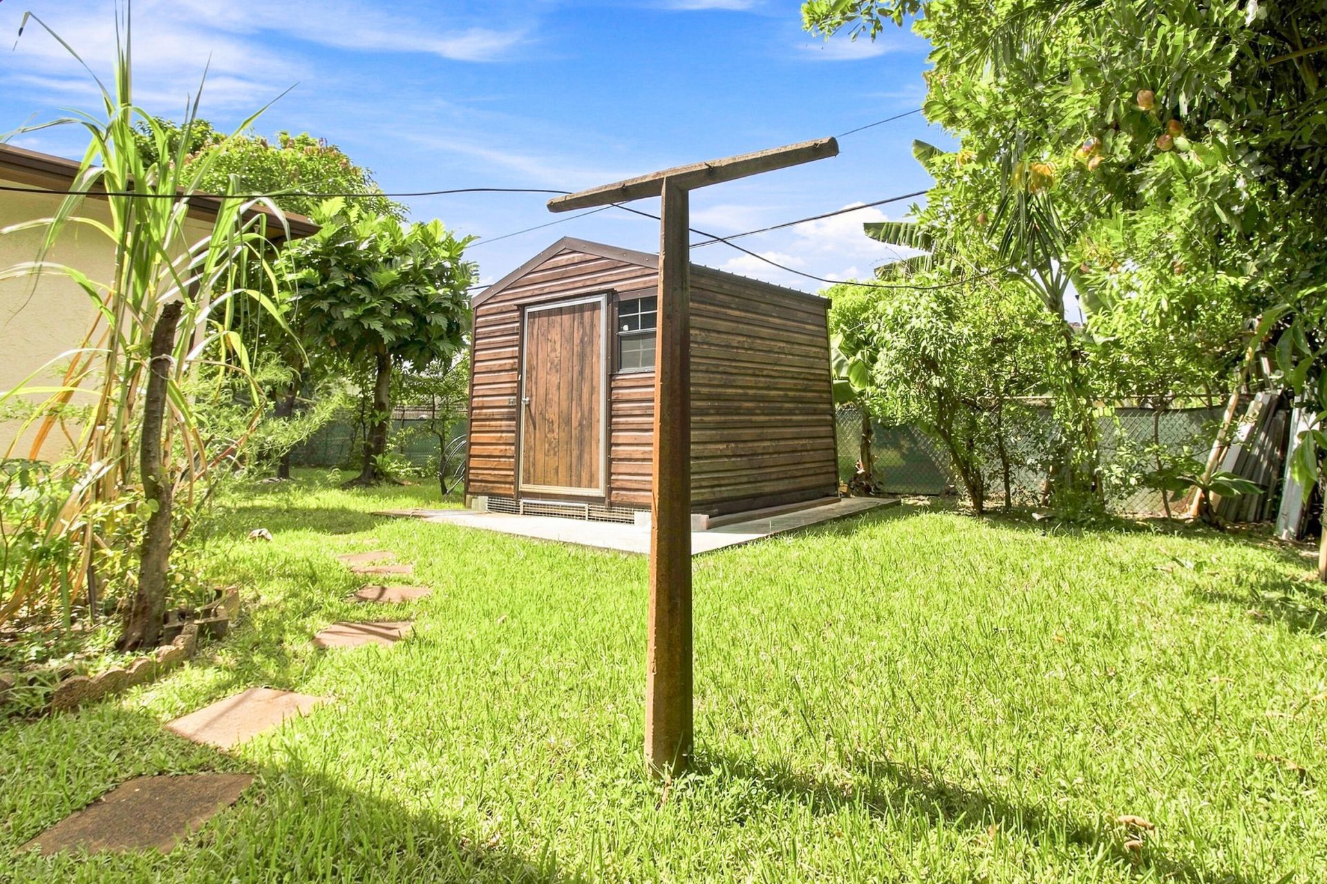655 W Melrose Circle, Fort Lauderdale, FL 33312 Photo