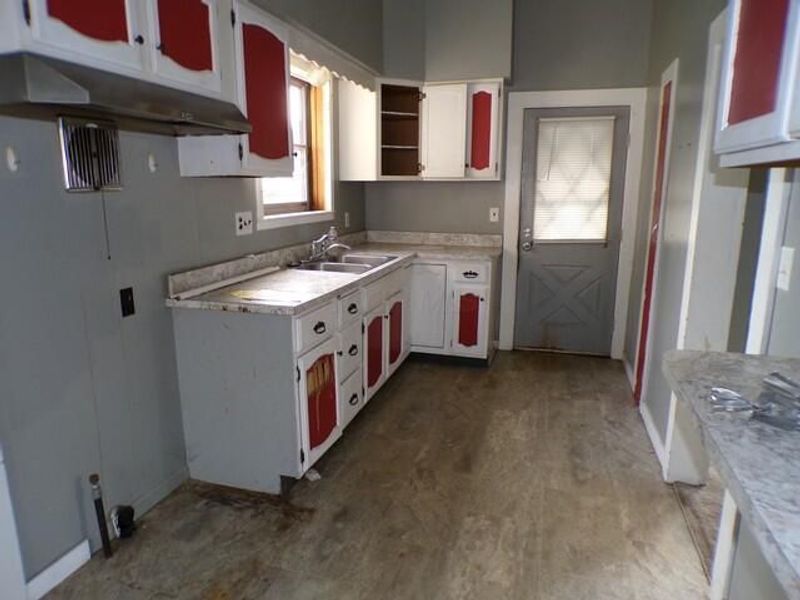 149 W Main Street , Shelby, OH 44875 Photo 2