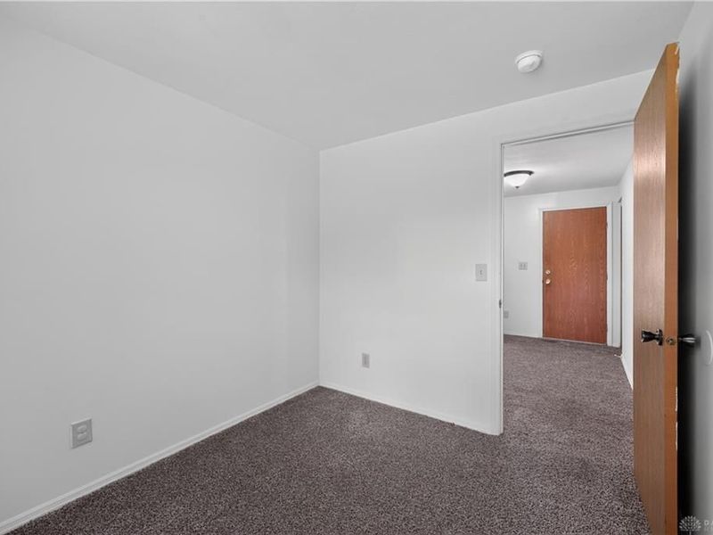 8377 Schoolgate Drive, Huber Heights, OH 45424 Photo 25