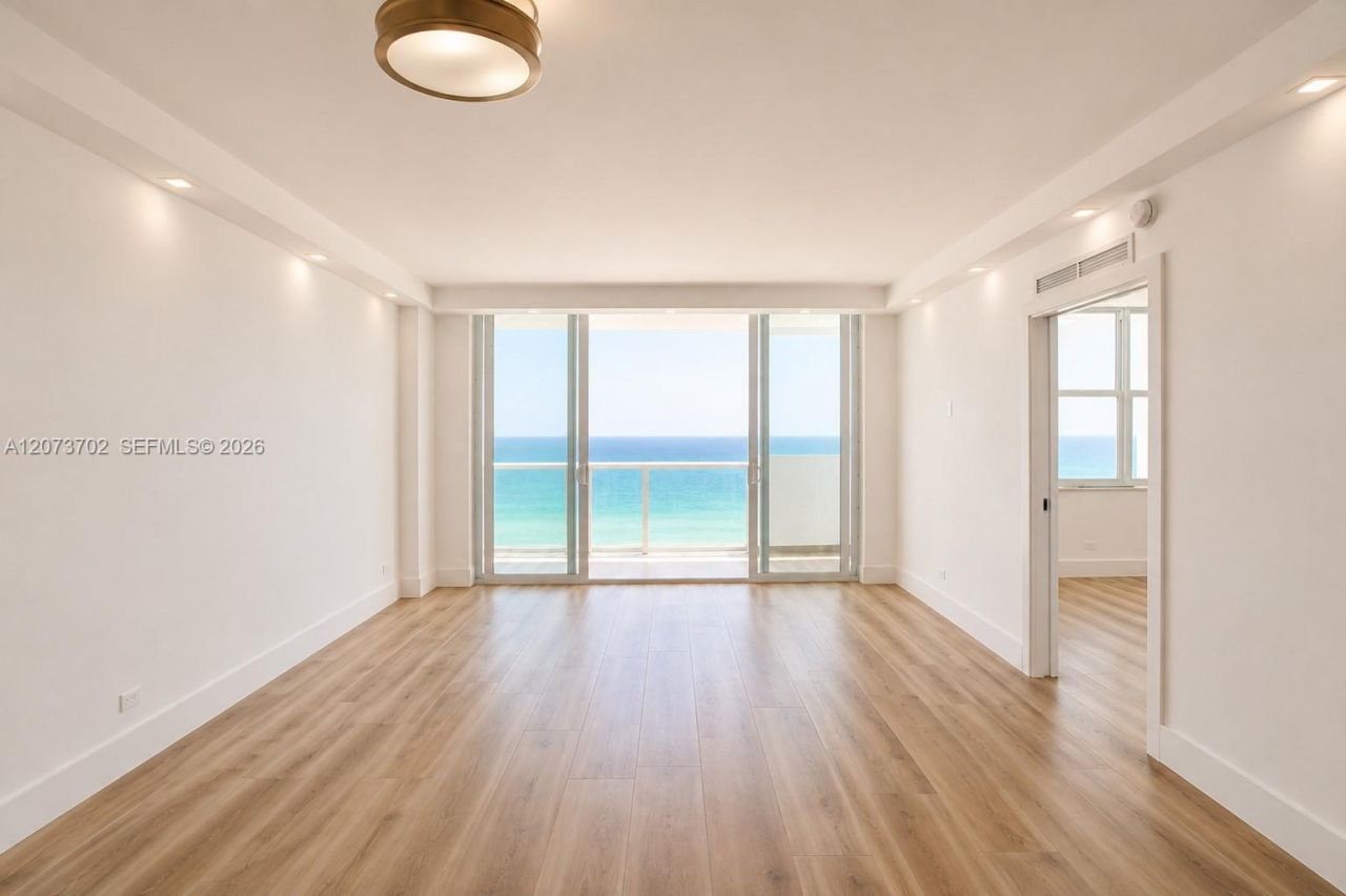 5601 Collins Ave, Unit 1009, Miami Beach, FL 33140 Photo
