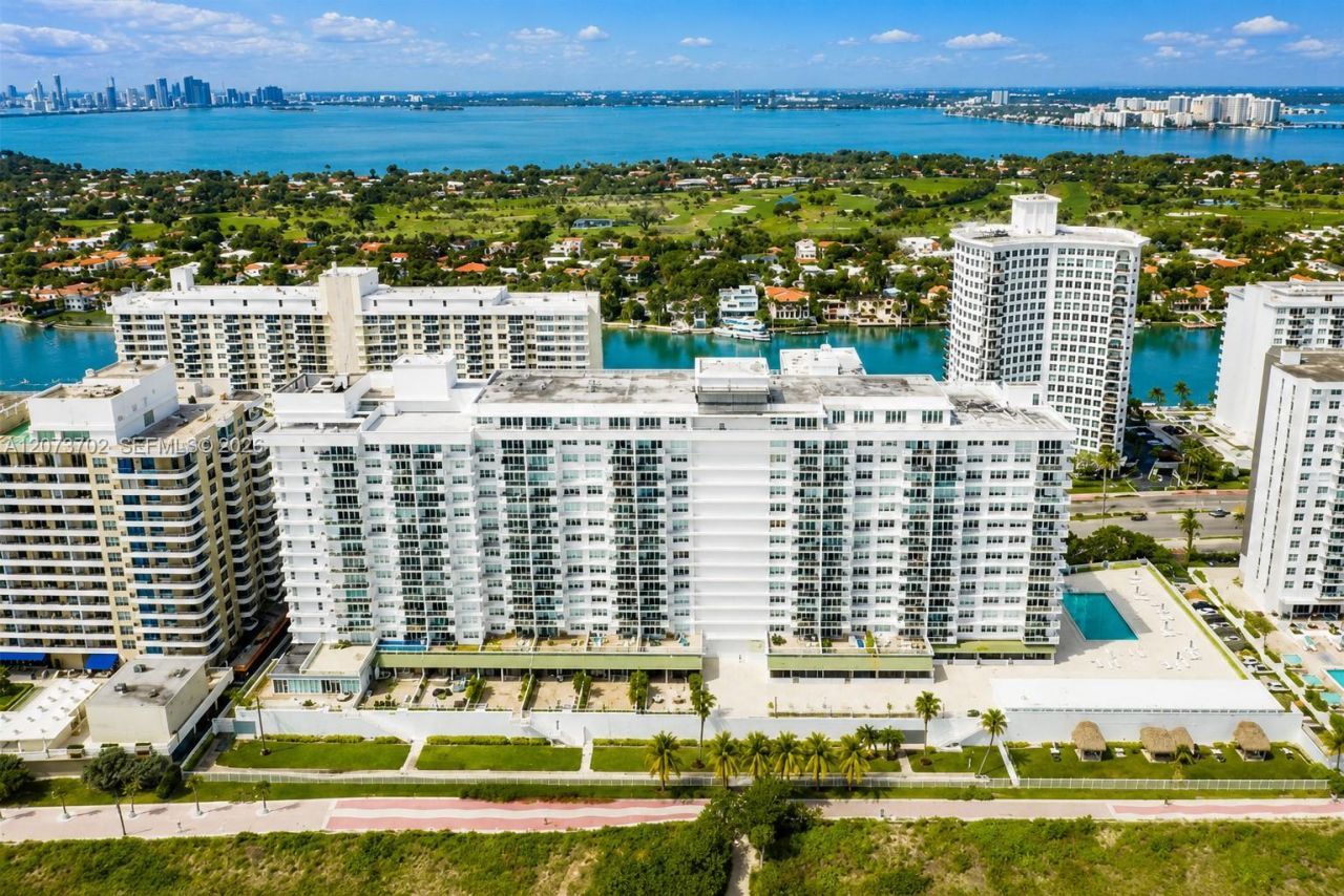 5601 Collins Ave, Unit 1009, Miami Beach, FL 33140 Photo