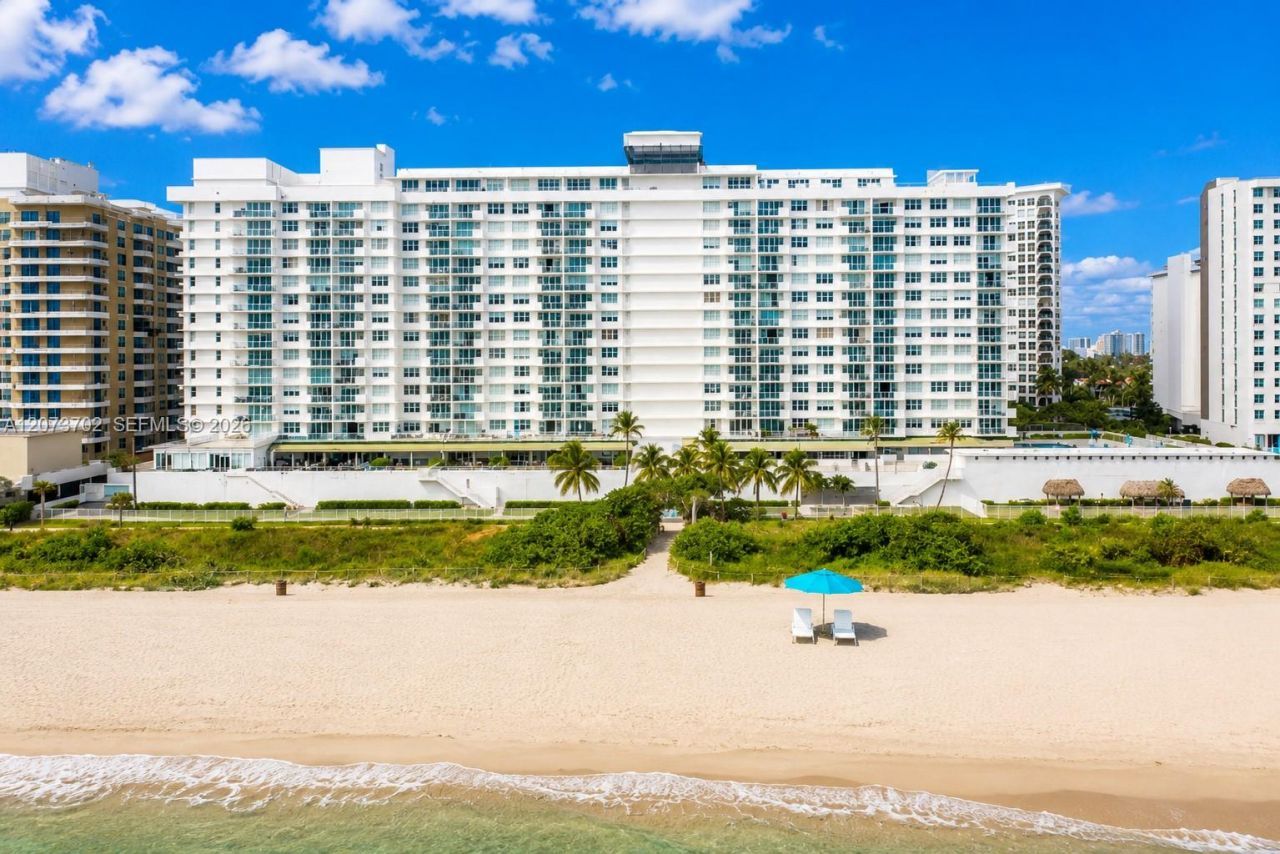 5601 Collins Ave, Unit 1009, Miami Beach, FL 33140 Photo