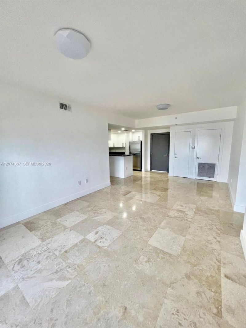 185 SE 14th Ter , Unit 2206, Miami, FL 33131 Photo