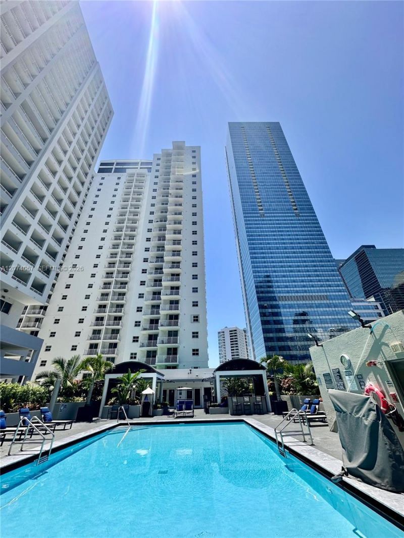 185 SE 14th Ter , Unit 2206, Miami, FL 33131 Photo