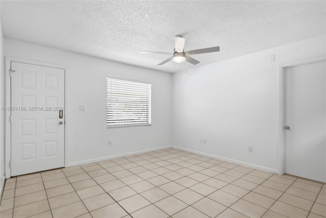 6040 Shakerwood Cir , Unit 201, Tamarac, FL 33319 Photo