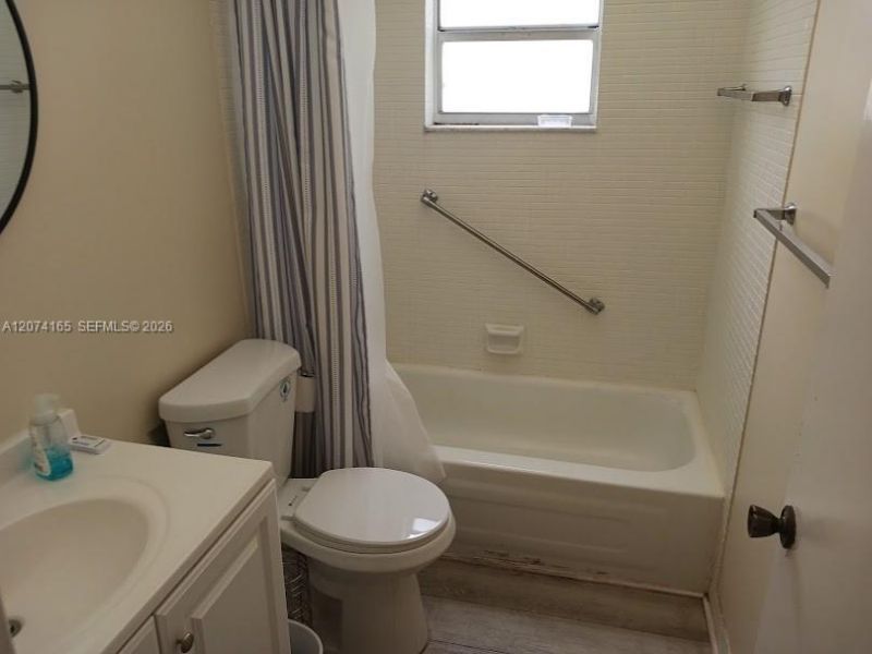 520 Capri K , Unit 520, Delray Beach, FL 33484 Photo