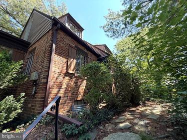 3123 MILITARY ROAD N, ARLINGTON, VA 22207