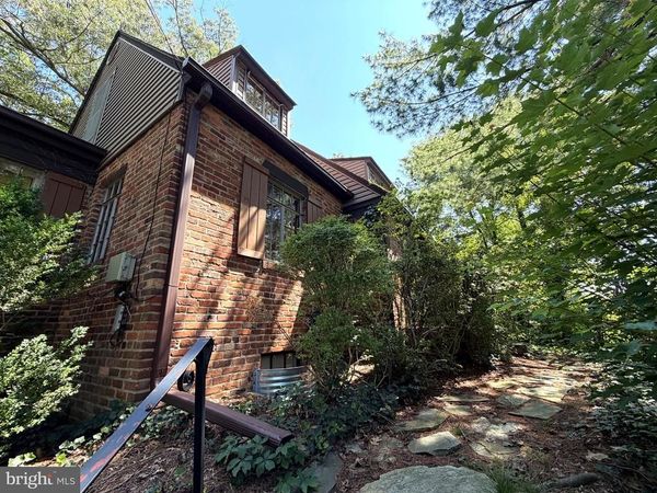 3123 MILITARY ROAD N, ARLINGTON, VA 22207