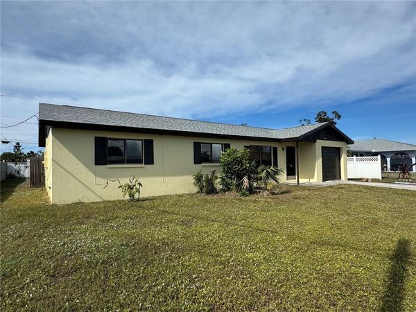 1786 DAGON ROAD , VENICE, FL 34293