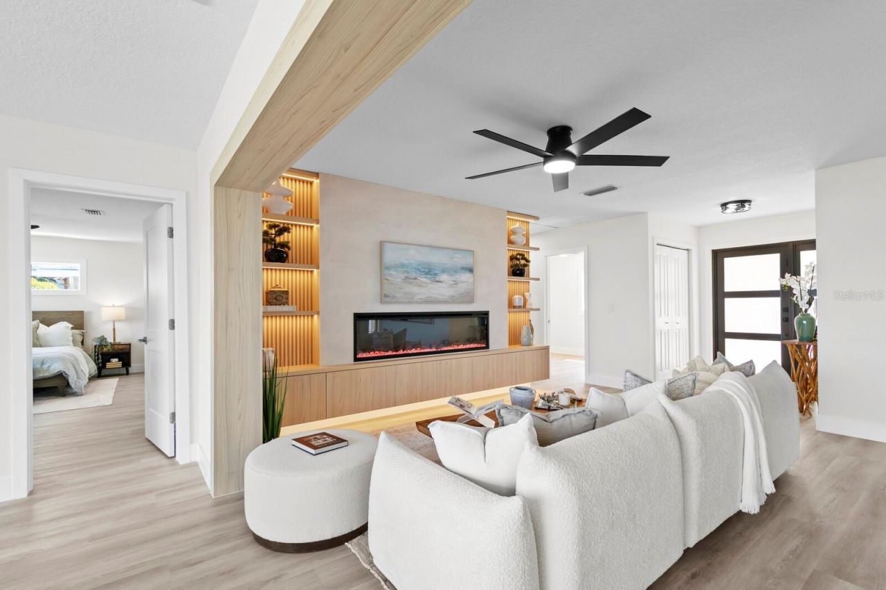 202 Driftwood Lane, Largo, FL 33770 Photo