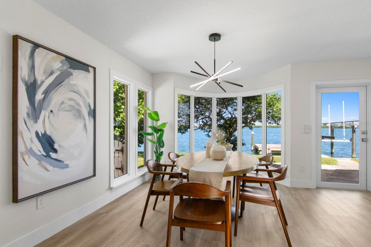 202 Driftwood Lane, Largo, FL 33770 Photo