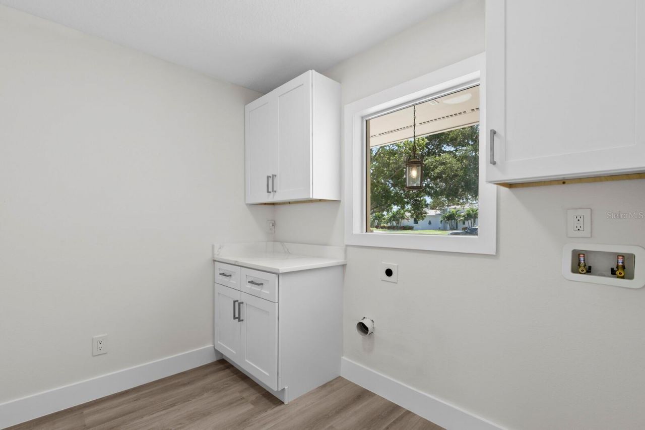202 Driftwood Lane, Largo, FL 33770 Photo