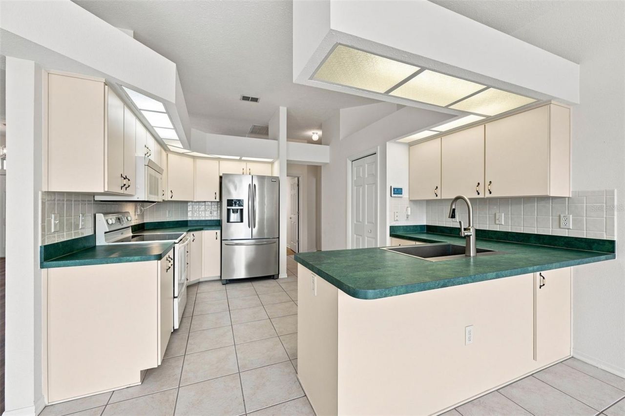 12452 Roseland Drive, New Port Richey, FL 34654 Photo