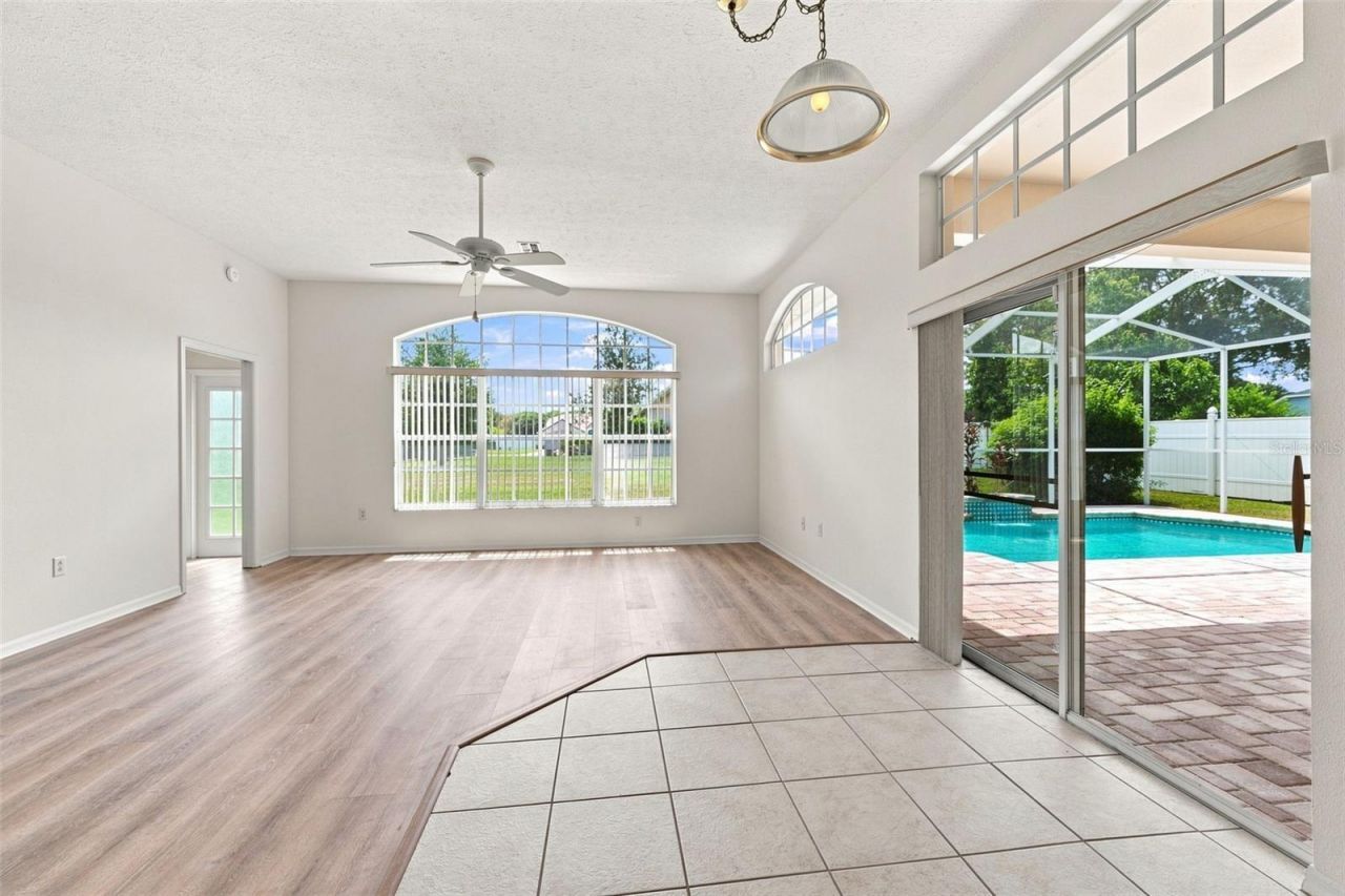 12452 Roseland Drive, New Port Richey, FL 34654 Photo
