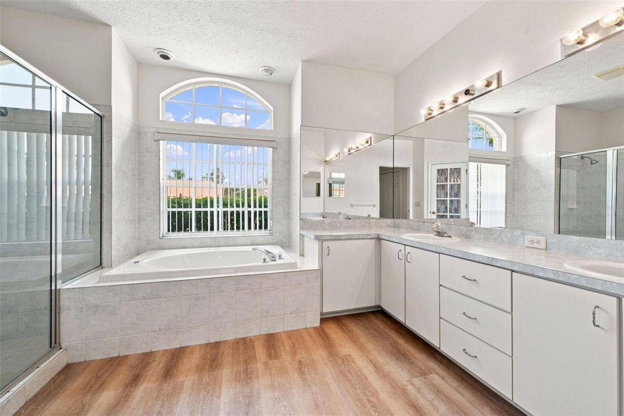 12452 Roseland Drive, New Port Richey, FL 34654 Photo