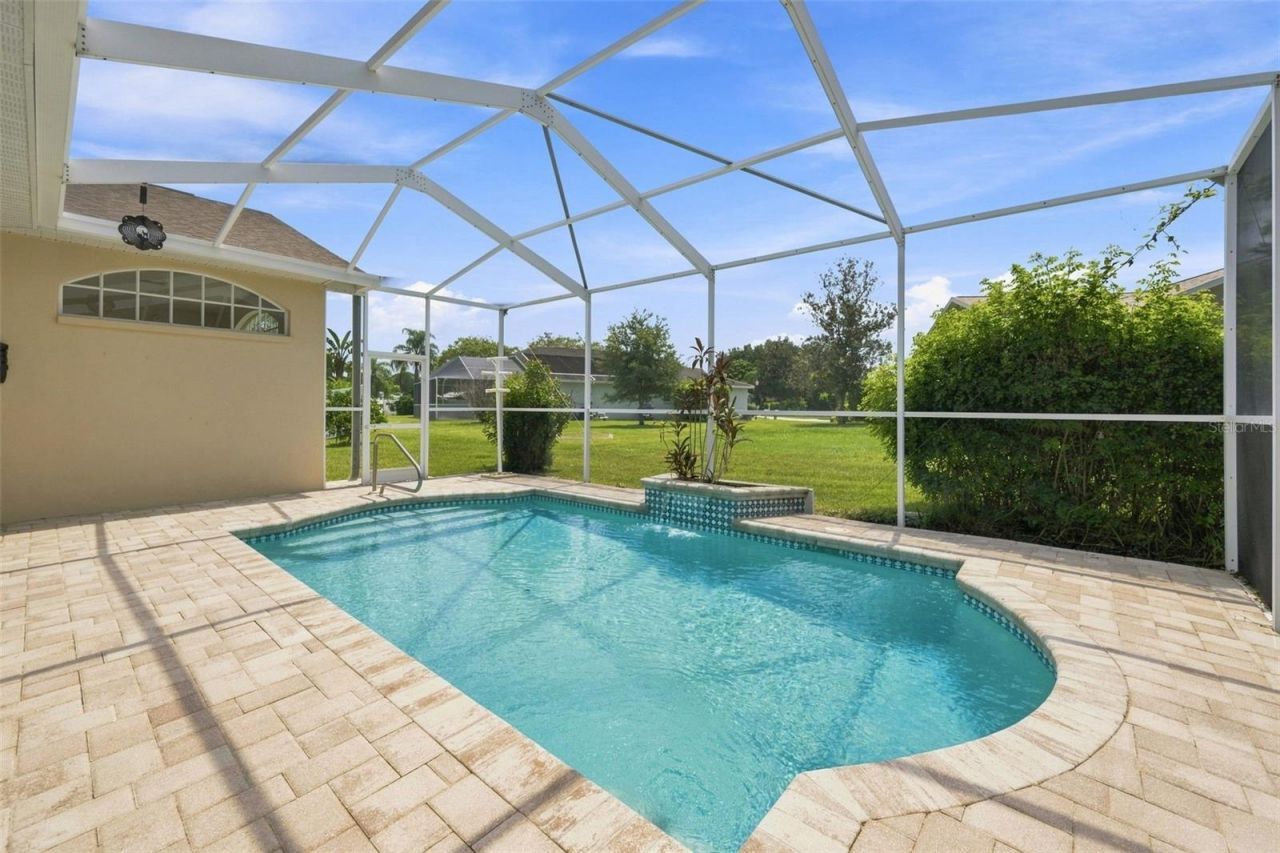 12452 Roseland Drive, New Port Richey, FL 34654 Photo
