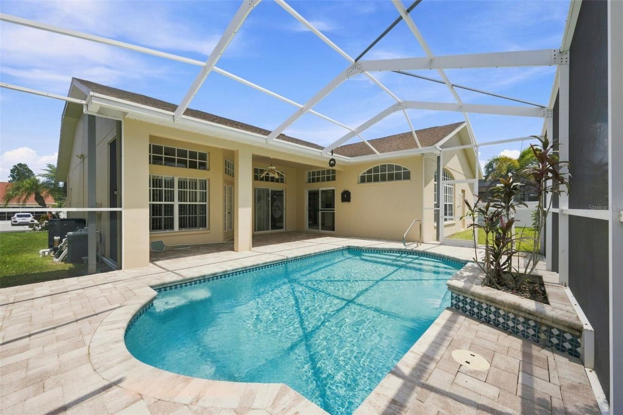 12452 Roseland Drive, New Port Richey, FL 34654 Photo