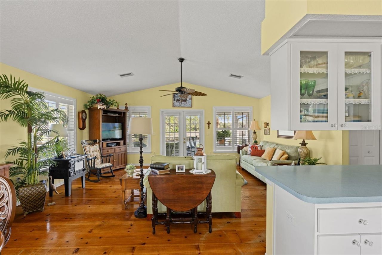 5350 Felker Drive, Weeki Wachee, FL 34607 Photo