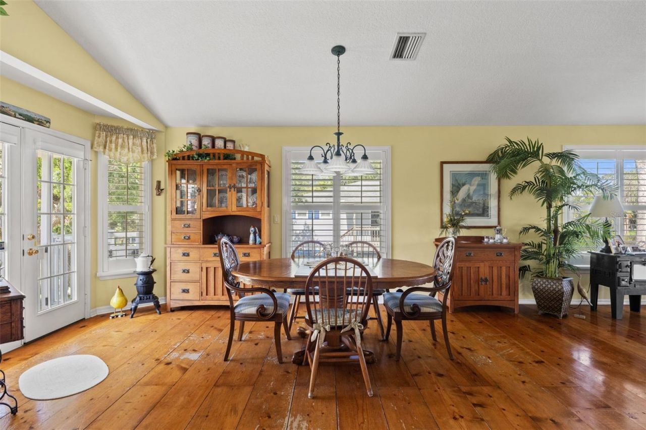 5350 Felker Drive, Weeki Wachee, FL 34607 Photo