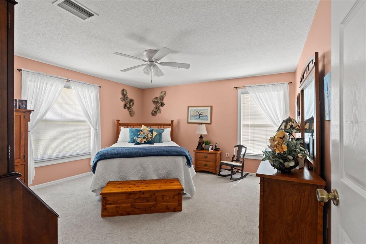 5350 Felker Drive, Weeki Wachee, FL 34607 Photo