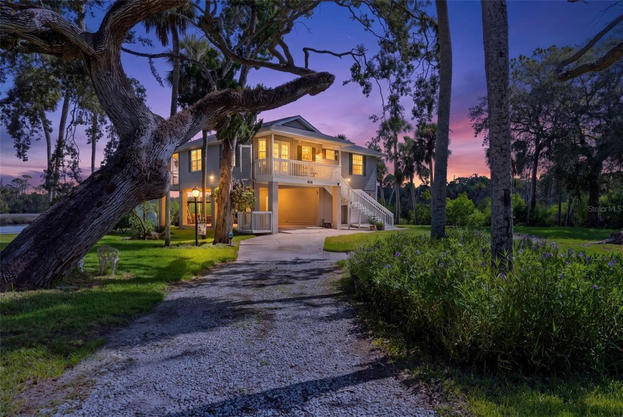 5350 Felker Drive, Weeki Wachee, FL 34607 Photo