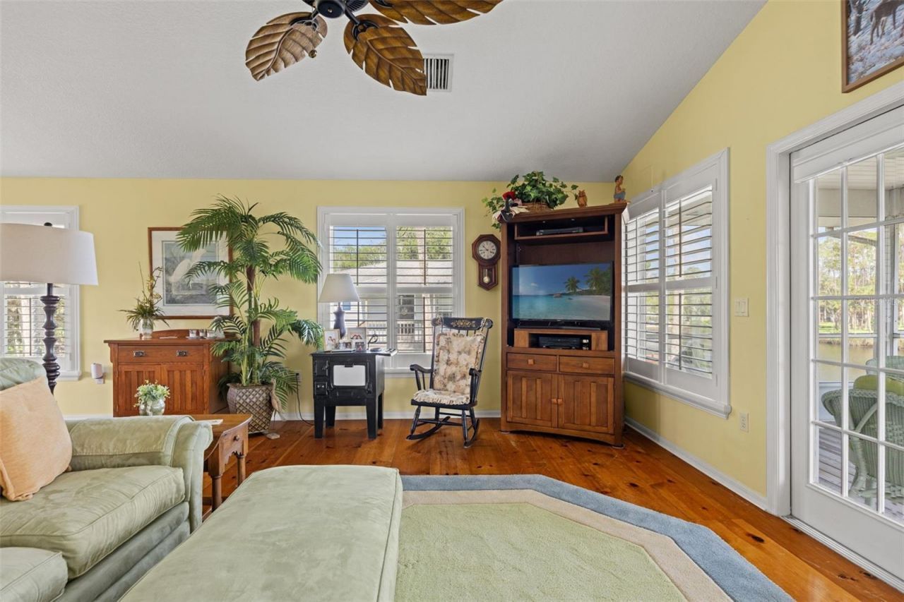5350 Felker Drive, Weeki Wachee, FL 34607 Photo
