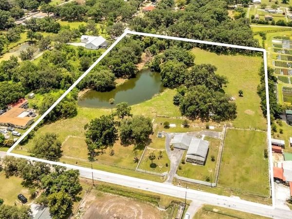 3101 N MEDULLA ROAD , PLANT CITY, FL 33566