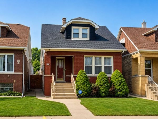 2546 N Major Avenue , Chicago, IL 60639
