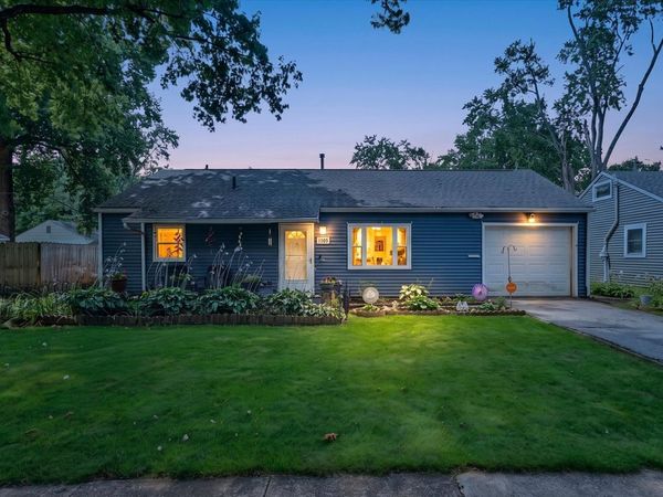 1103 S Cottage Grove Avenue , Urbana, IL 61801