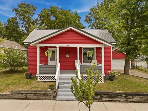 2015 4th Street, Eau Claire, WI 54703