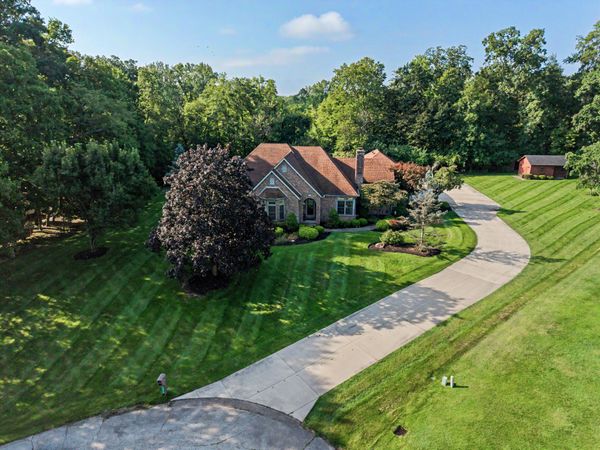 3845 W Eva Circle, Springfield, OH 45504