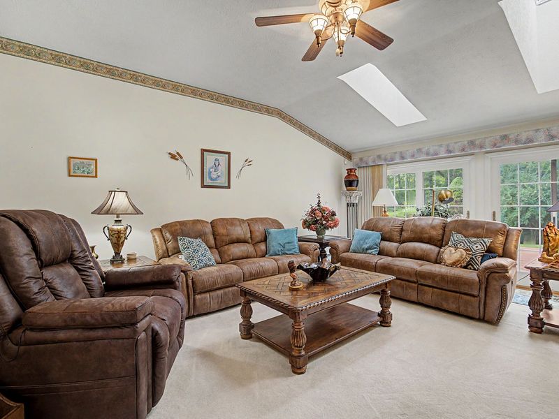 3845 W Eva Circle, Springfield, OH 45504 Photo 10