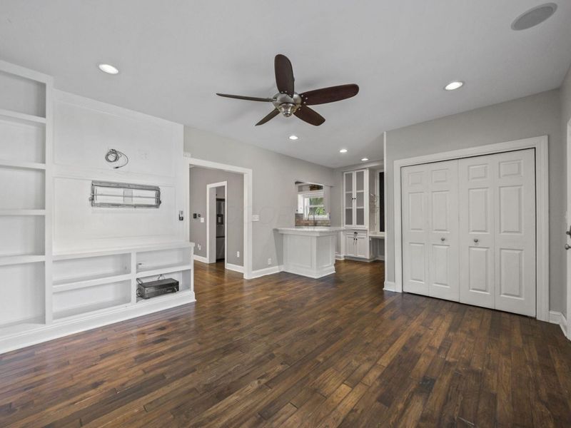 196 Brighton Road, Columbus, OH 43202 Photo 12