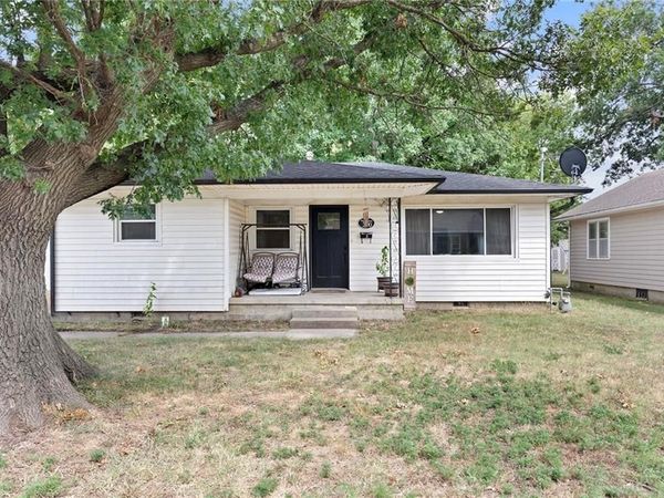 210 Goode Avenue, Columbus, KS 66725