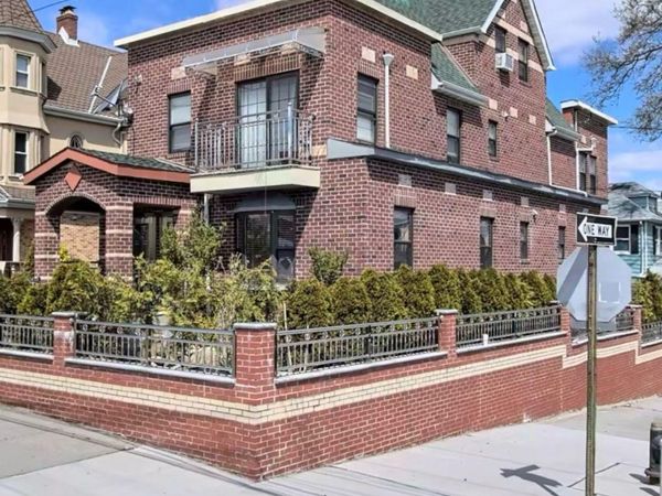 125-19 14th Ave. , College Point, NY 11356