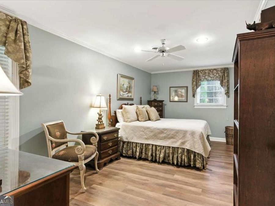 Property Image 38